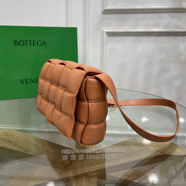 Bottega veneta高端女包 寶緹嘉小牛皮編織女包 BV經典款Cassette枕頭包  gxz1387